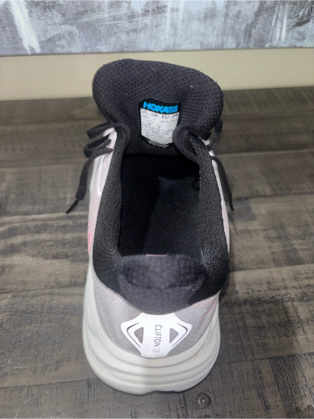 Hoka Women's Clifton 10 sneakers SZ 9WIDE - Picture 8 of 15